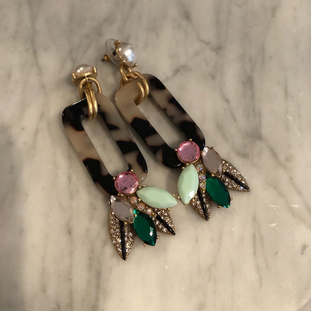 Stella & Dot earrings, tortoise,pearl and crystal
